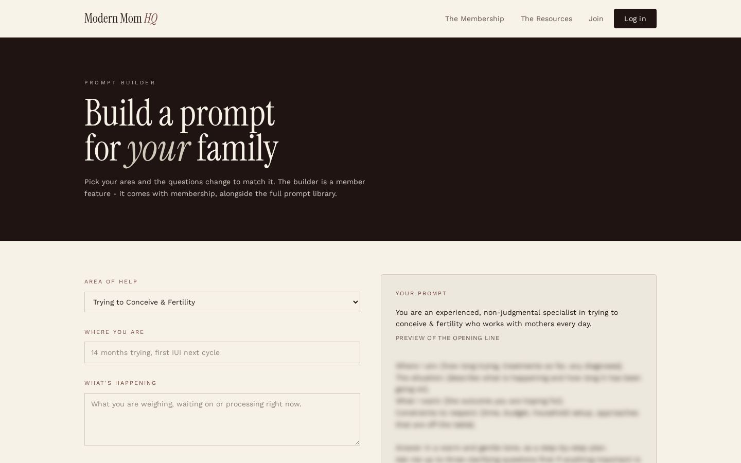 The Modern Mom HQ Prompt Builder with fields for your situation and a live prompt preview